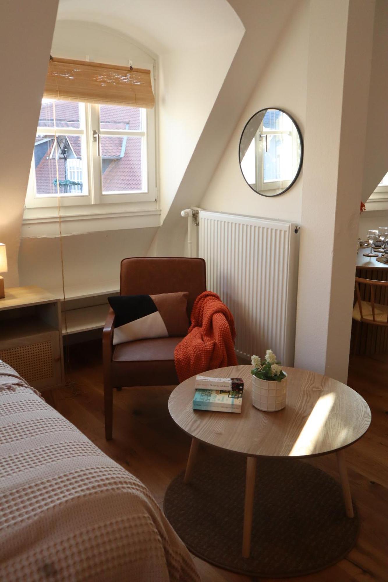 Gemuetliches Boho Studio Apartment In Der Altstadt Kronbergs Kronberg im Taunus Exterior foto