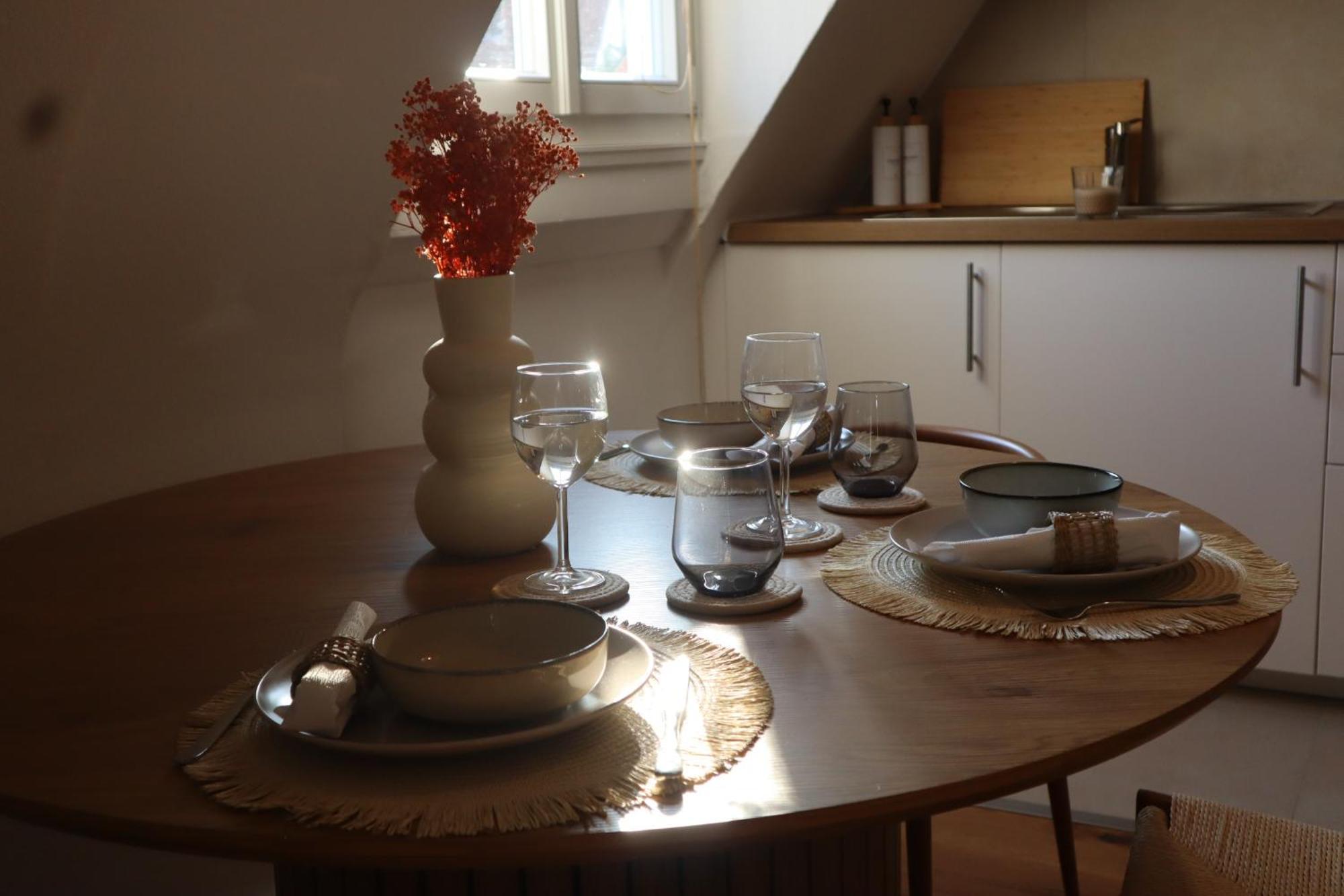 Gemuetliches Boho Studio Apartment In Der Altstadt Kronbergs Kronberg im Taunus Exterior foto